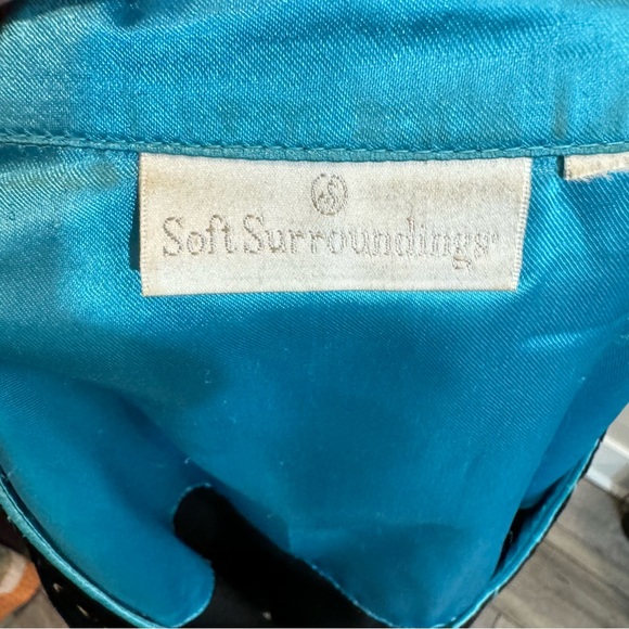 Soft Surroundings Black Crushed Velvet Embroidered Tunic Top - Large - Picture 9 of 9